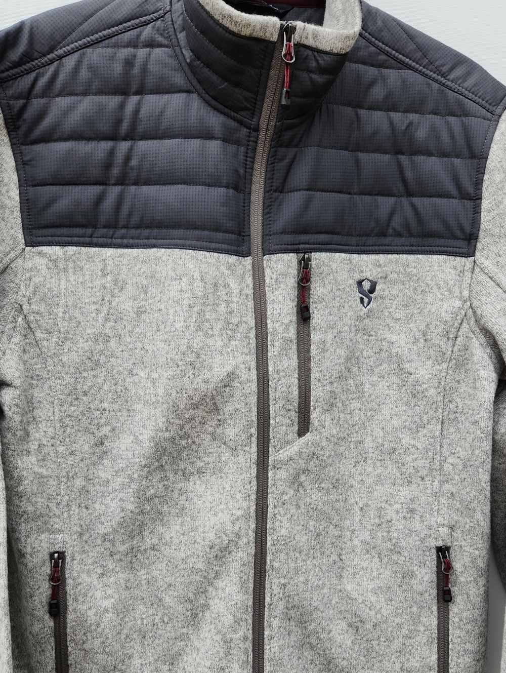 Stoic Men's Two-Tone Grey Performance Jacket with Quilted Black Yoke